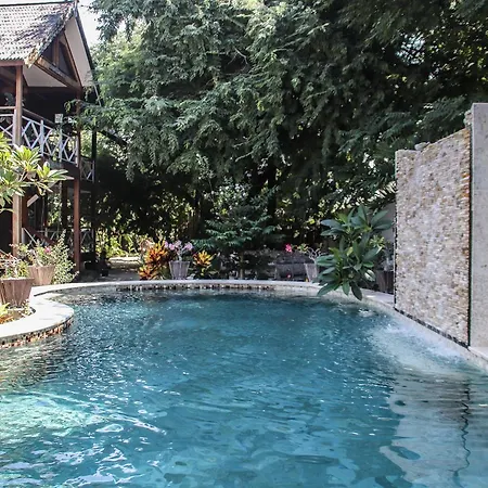 Serene Beach Villa Gili Trawangan Exterior photo
