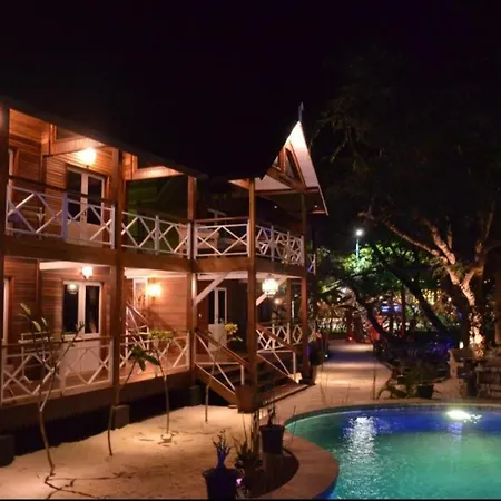 Serene Beach Villa Gili Trawangan Room photo